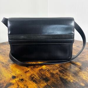 Gucci Vintage Black Leather Box Shoulder Bag
